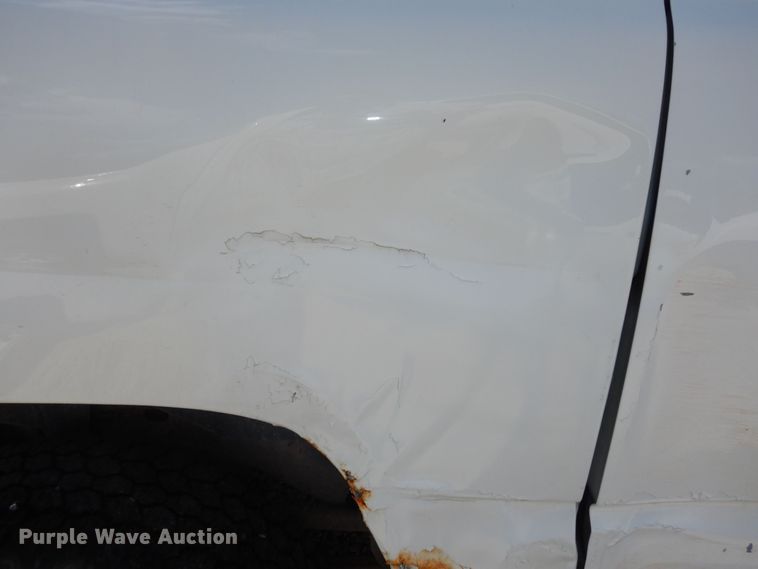 image for item DK1777 2006 Chevrolet Suburban 1500  SUV