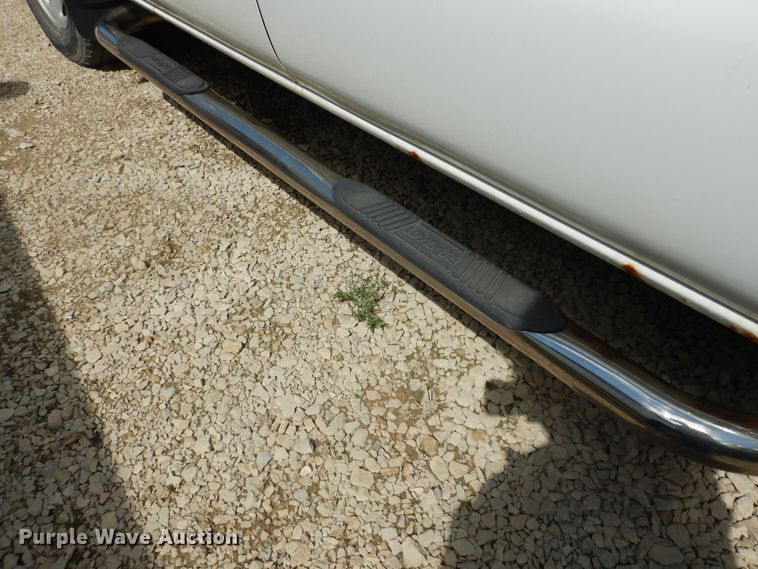 image for item DK1777 2006 Chevrolet Suburban 1500  SUV