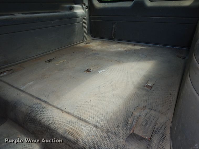 image for item DK1777 2006 Chevrolet Suburban 1500  SUV