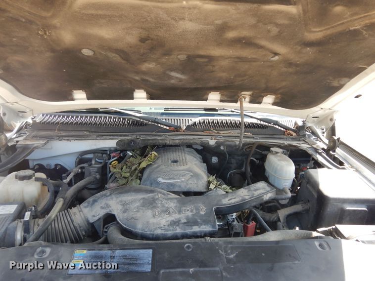 image for item DK1777 2006 Chevrolet Suburban 1500  SUV