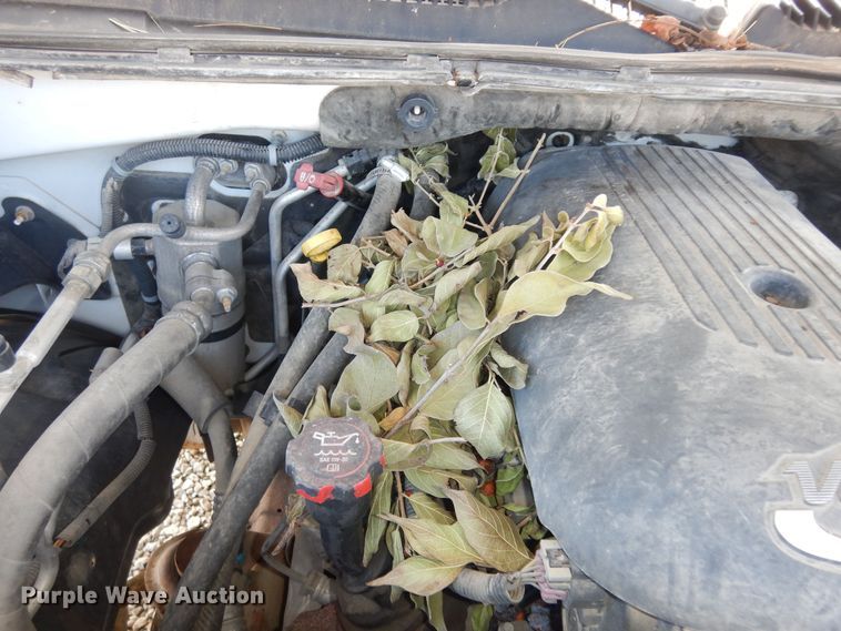 image for item DK1777 2006 Chevrolet Suburban 1500  SUV