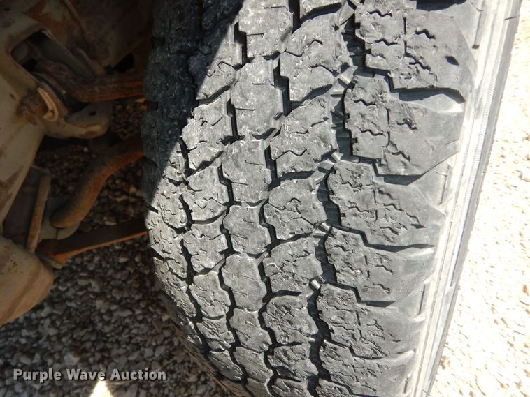 image for item DK1777 2006 Chevrolet Suburban 1500  SUV