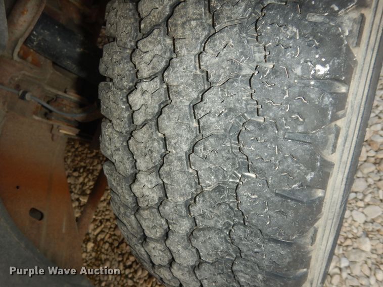 image for item DK1777 2006 Chevrolet Suburban 1500  SUV