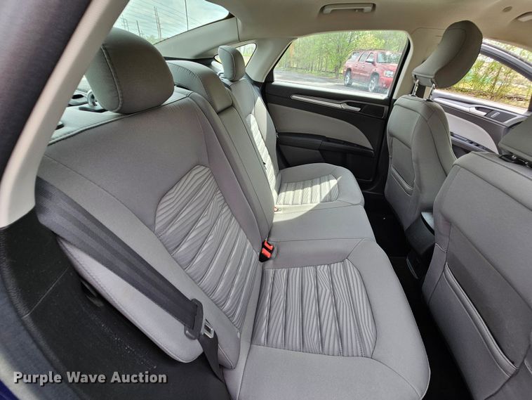 image for item DK1783 2016 Ford Fusion Hybrid