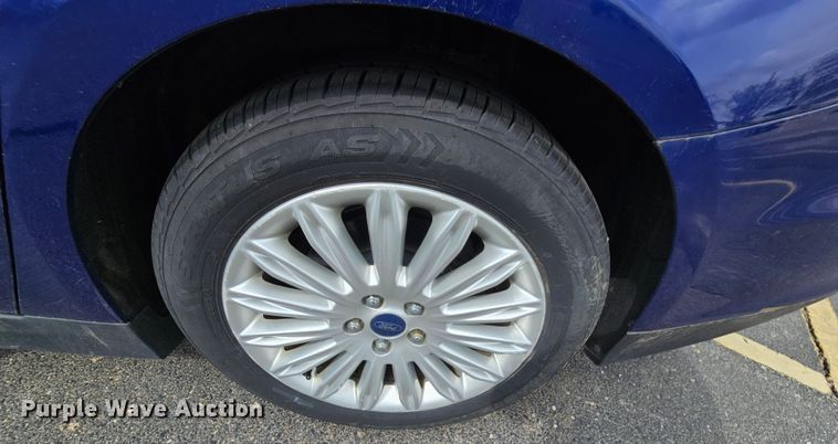 image for item DK1783 2016 Ford Fusion Hybrid