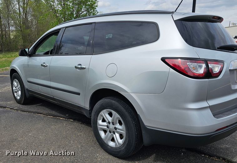 image for item DK1786 2014 Chevrolet Traverse LS  SUV