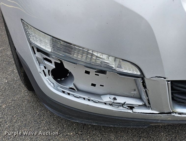 image for item DK1786 2014 Chevrolet Traverse LS  SUV