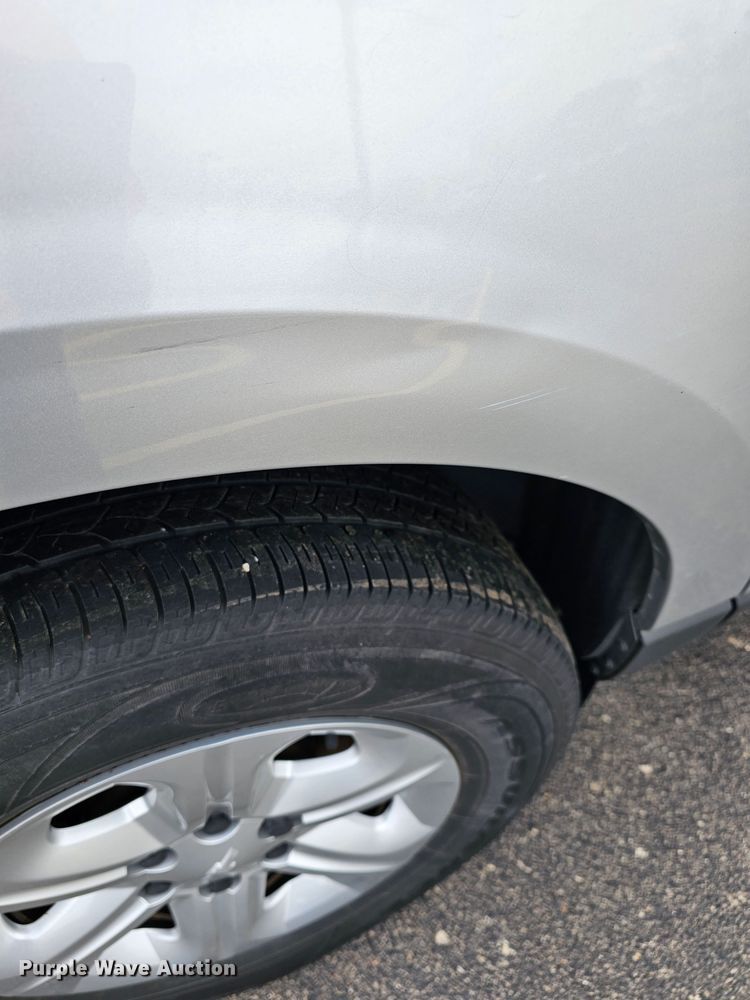 image for item DK1786 2014 Chevrolet Traverse LS  SUV