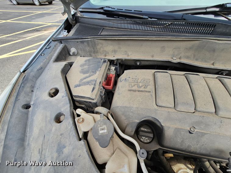 image for item DK1786 2014 Chevrolet Traverse LS  SUV