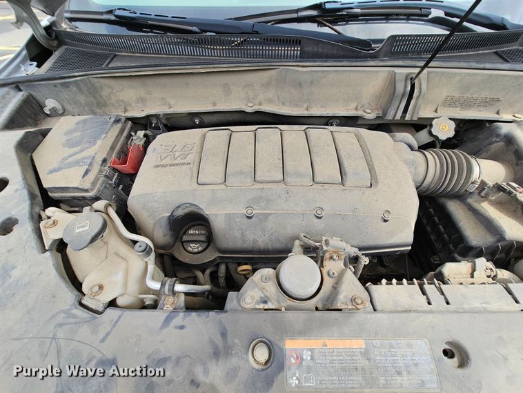 image for item DK1786 2014 Chevrolet Traverse LS  SUV