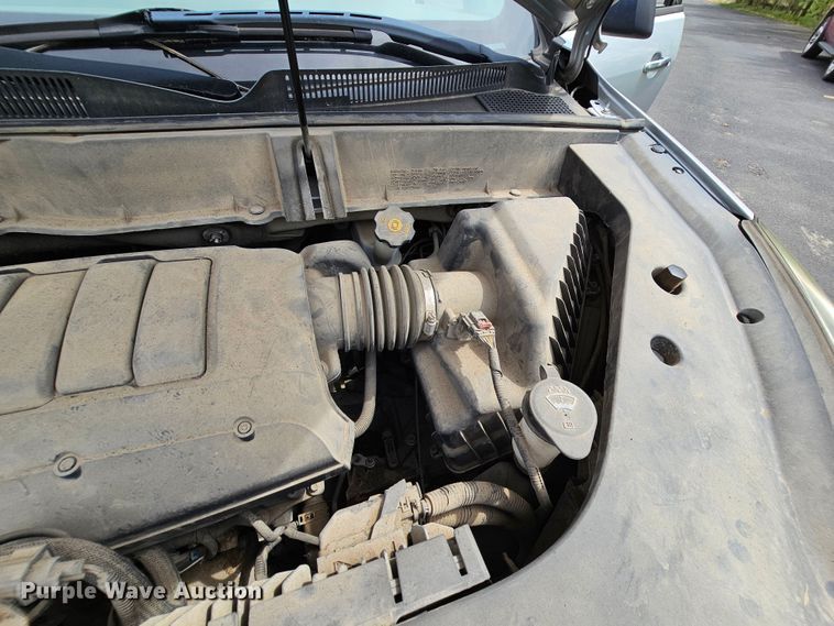 image for item DK1786 2014 Chevrolet Traverse LS  SUV