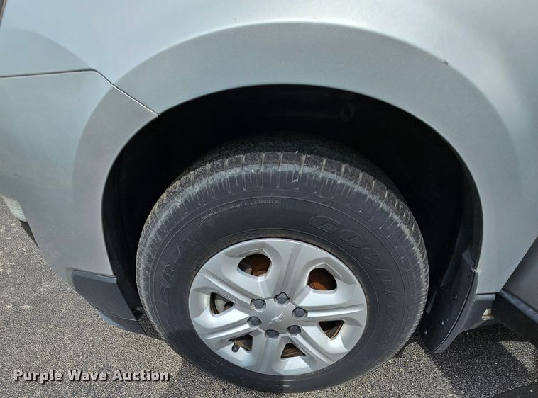 image for item DK1786 2014 Chevrolet Traverse LS  SUV
