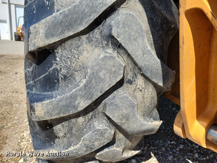 image for item DK5211 Case 580 Super N WT  backhoe