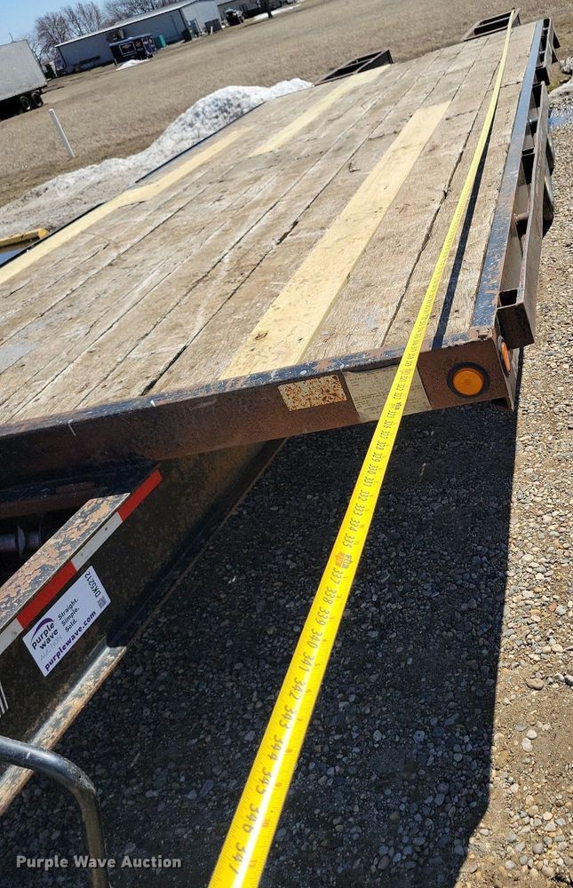 image for item DK5212 2007 Trail Eze TE30R24  equipment trailer