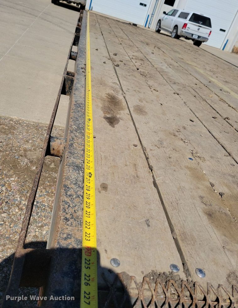 image for item DK5213 2007 Trail Eze TE30R24  equipment trailer