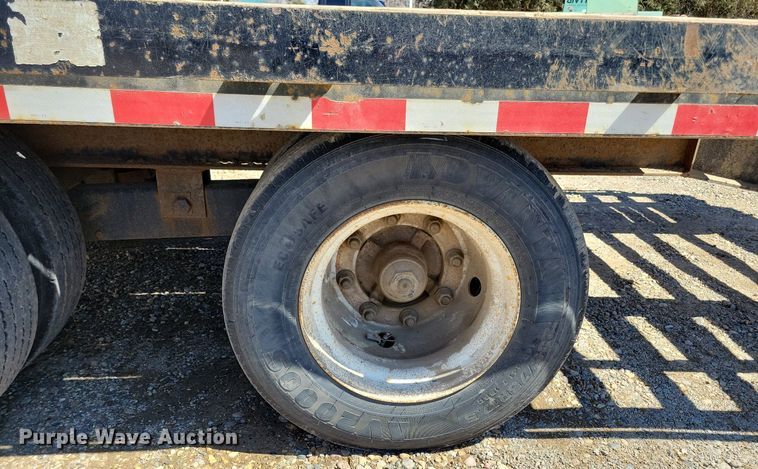 image for item DK5213 2007 Trail Eze TE30R24  equipment trailer