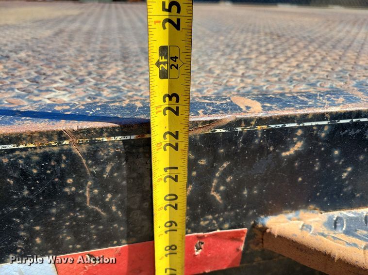 image for item DK5214 2004 Maclander 20TFHSB  equipment trailer