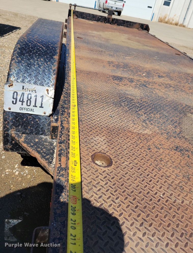 image for item DK5214 2004 Maclander 20TFHSB  equipment trailer