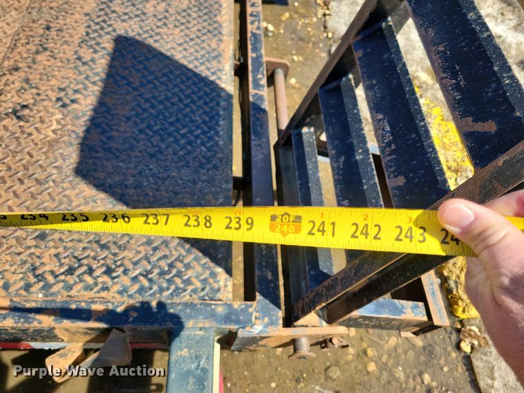 image for item DK5214 2004 Maclander 20TFHSB  equipment trailer