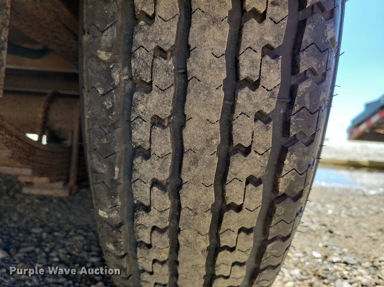 image for item DK5214 2004 Maclander 20TFHSB  equipment trailer