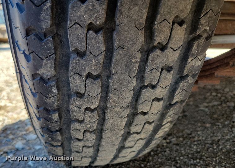 image for item DK5214 2004 Maclander 20TFHSB  equipment trailer