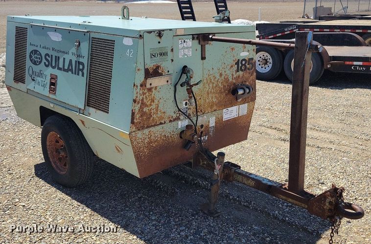 image for item DK5215 Sullair 185  air compressor
