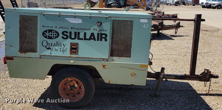 image for item DK5215 Sullair 185  air compressor