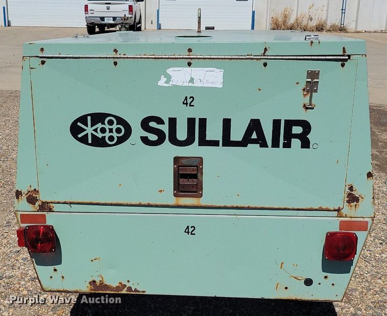 image for item DK5215 Sullair 185  air compressor