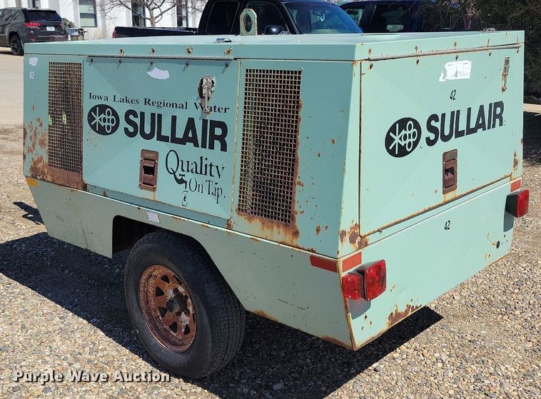 image for item DK5215 Sullair 185  air compressor