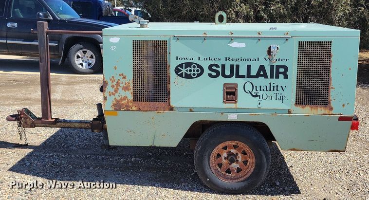 image for item DK5215 Sullair 185  air compressor