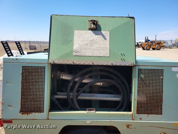 image for item DK5215 Sullair 185  air compressor