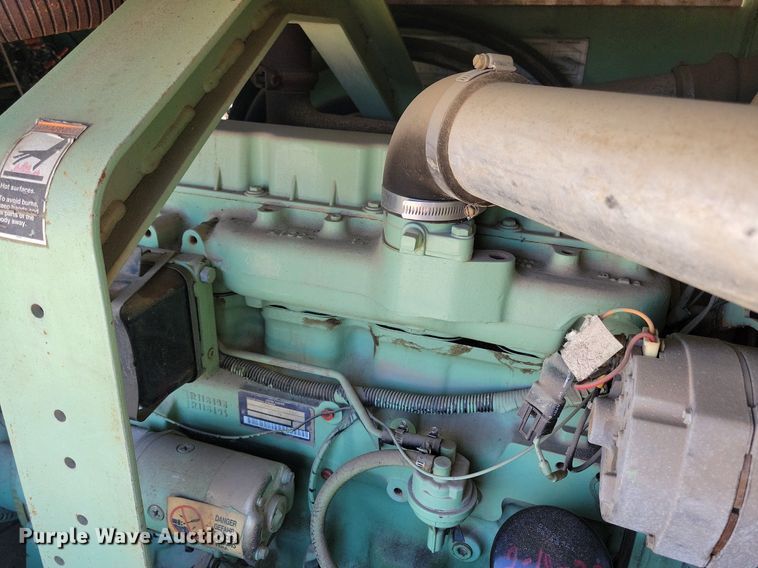 image for item DK5215 Sullair 185  air compressor