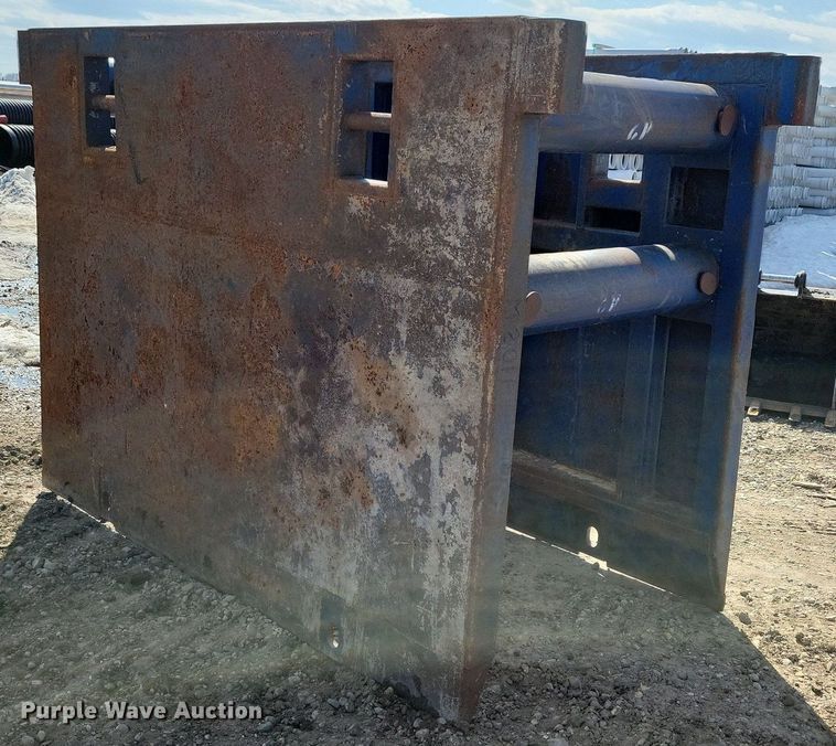 image for item DK5221 GME  trench box