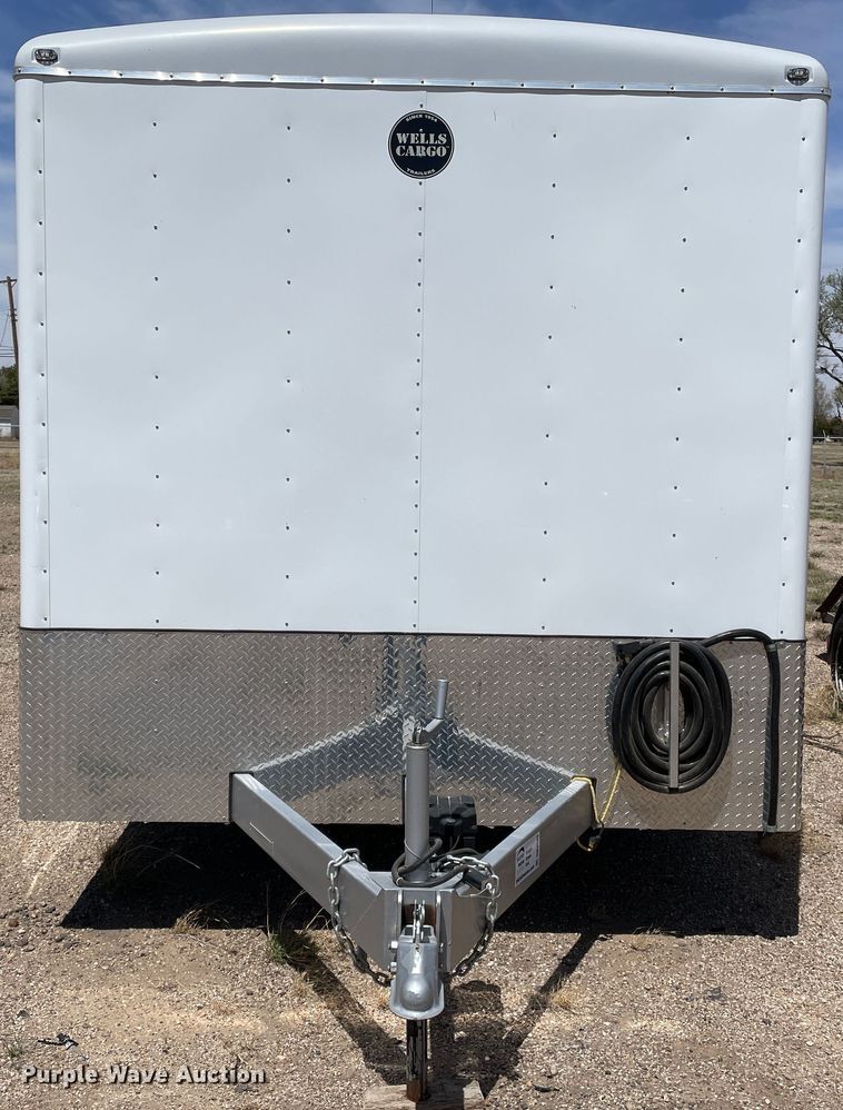 image for item DN4585 2005 Wells Cargo EW1824W  enclosed cargo trailer