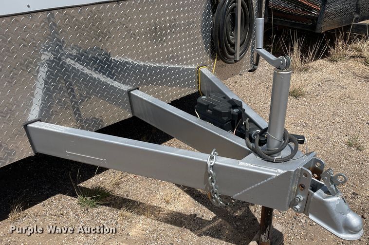 image for item DN4585 2005 Wells Cargo EW1824W  enclosed cargo trailer