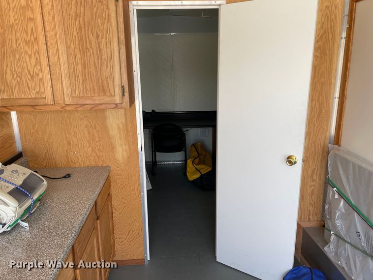 image for item DN4585 2005 Wells Cargo EW1824W  enclosed cargo trailer