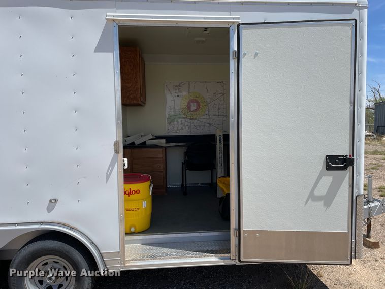 image for item DN4585 2005 Wells Cargo EW1824W  enclosed cargo trailer