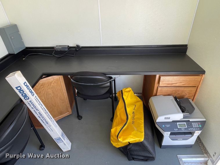 image for item DN4585 2005 Wells Cargo EW1824W  enclosed cargo trailer