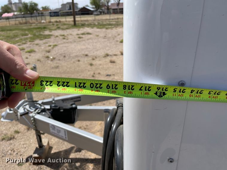 image for item DN4585 2005 Wells Cargo EW1824W  enclosed cargo trailer