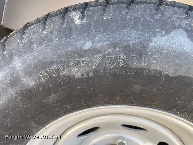 image for item DN4585 2005 Wells Cargo EW1824W  enclosed cargo trailer