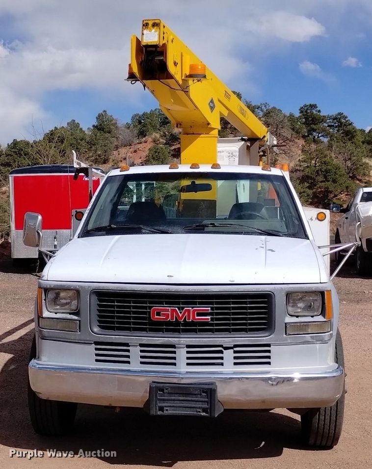 image for item DN6396 1994 GMC C3500  bucket truck