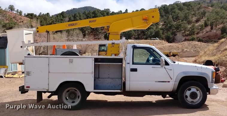 image for item DN6396 1994 GMC C3500  bucket truck