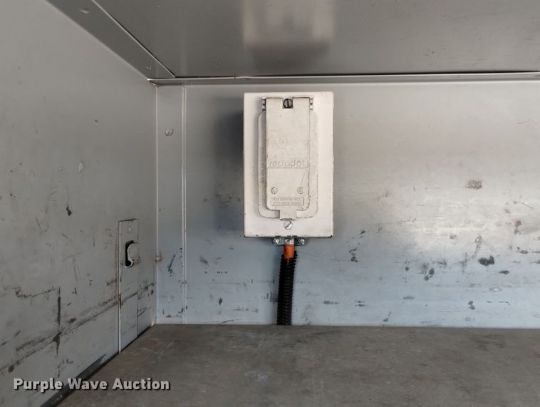 image for item DN6396 1994 GMC C3500  bucket truck