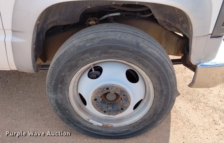 image for item DN6396 1994 GMC C3500  bucket truck