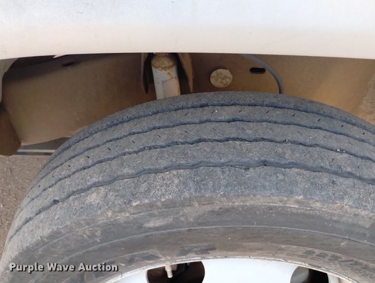 image for item DN6396 1994 GMC C3500  bucket truck