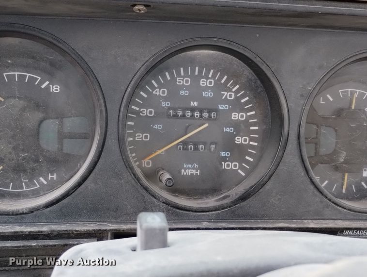 image for item DN6400 1992 Dodge Ram 150  pickup truck