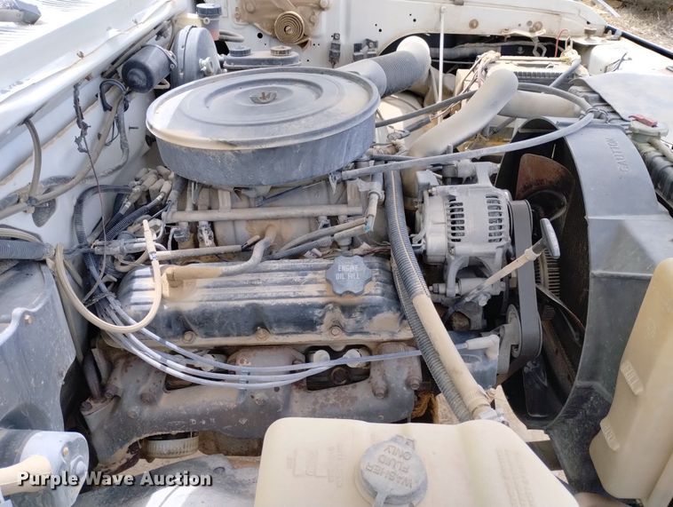 image for item DN6400 1992 Dodge Ram 150  pickup truck