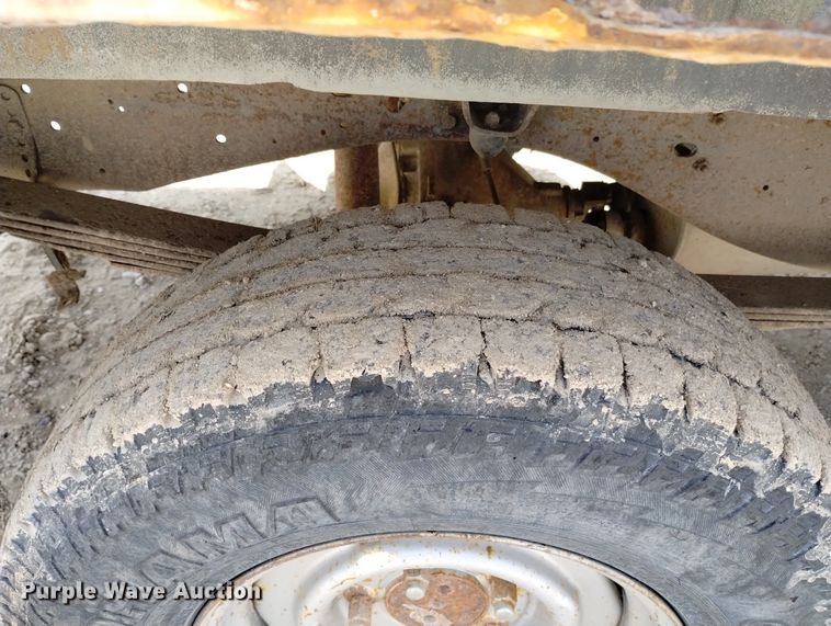 image for item DN6400 1992 Dodge Ram 150  pickup truck