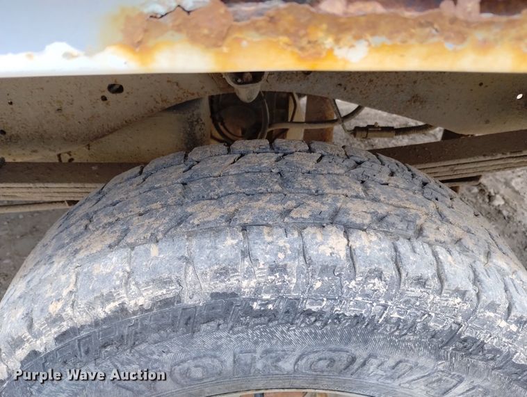 image for item DN6400 1992 Dodge Ram 150  pickup truck