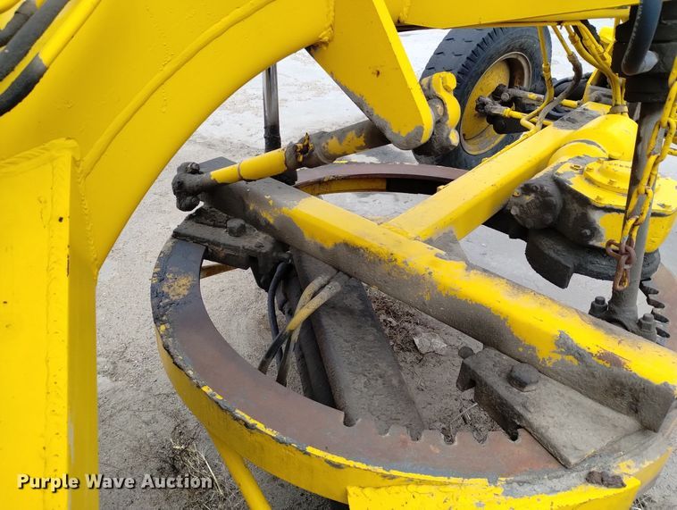 image for item DN6401 1955 Galion 503  rigid frame motor grader